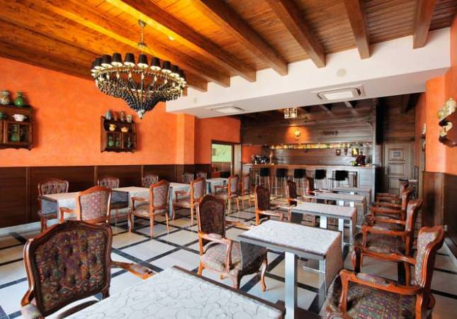 Las mejores habitaciones en Salles Hotel La Caminera Golf & Spa Resort . Disfrúta con los mejores precios de Ciudad Real