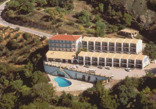 Inolvidables ocasiones en Hotel & Spa Sierra de Cazorla. El entorno más romántico con nuestra oferta en Jaen