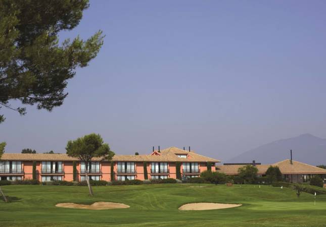 Inolvidables ocasiones en Torremirona Golf & Spa Resort Hotel Relais. Disfrúta con nuestra oferta en Girona