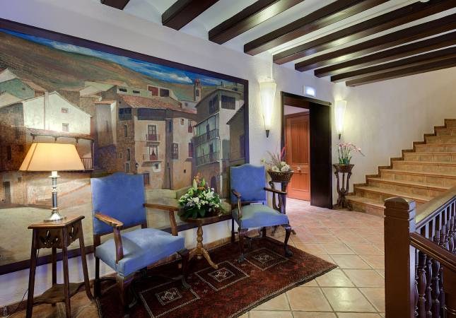 Espaciosas habitaciones en Hotel Albarracín. El entorno más romántico con los mejores precios de Teruel
