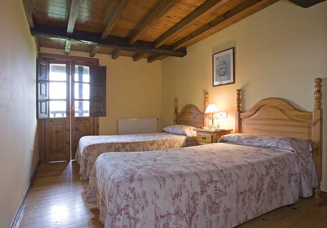 Espaciosas habitaciones en Caserio de Sorribas. La mayor comodidad con nuestro Spa y Masaje en Asturias