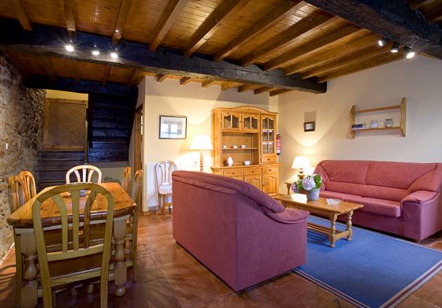 Confortables habitaciones en Caserio de Sorribas. La mayor comodidad con nuestro Spa y Masaje en Asturias