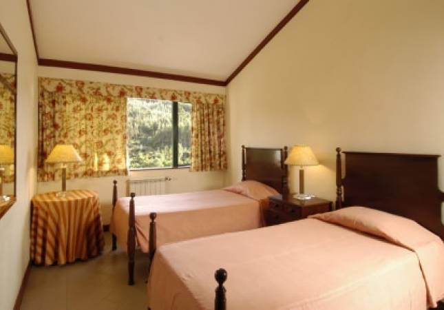 Las mejores habitaciones en Grande Hotel Das Caldas Da Felgueira. Disfruta  nuestra oferta en 