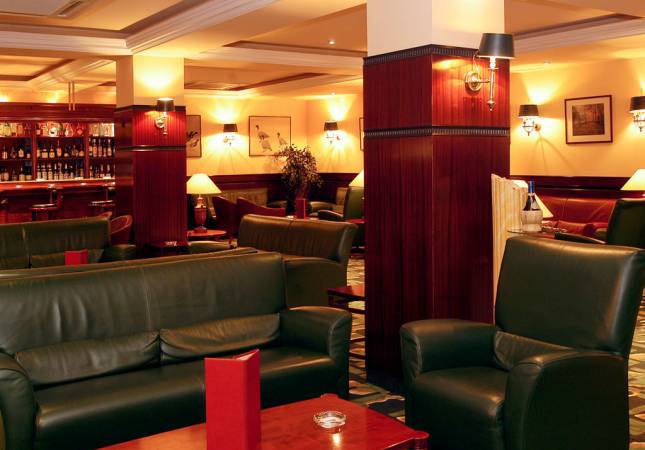 Los mejores precios en Hotel Mercure. El entorno más romántico con nuestra oferta en Andorra la Vella