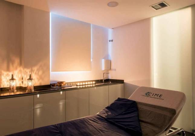 Espaciosas habitaciones en Hotel La Finca Golf & Spa Resort. El entorno más romántico con nuestra oferta en Alicante