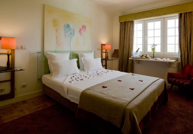 Confortables habitaciones en Termas de Monfortinho Hotel Fonte Santa. Relájate con los mejores precios de 