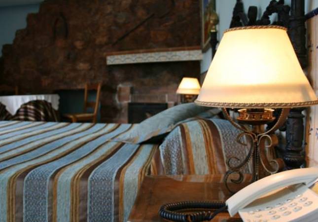Las mejores habitaciones en Hotel Restaurante Albamanjón. La mayor comodidad con nuestra oferta en Albacete