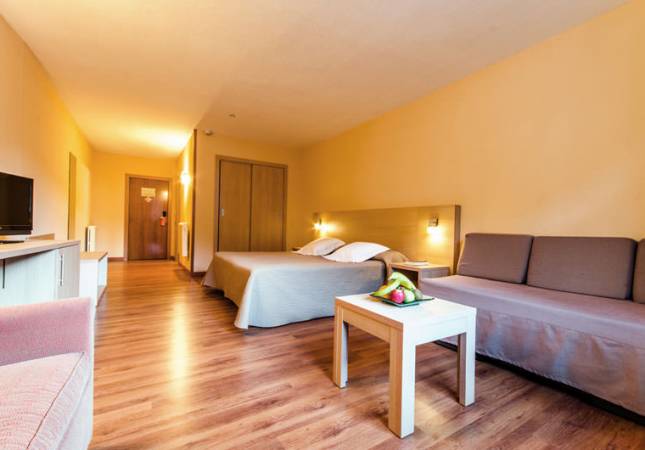 Las mejores habitaciones en Hotel Panorama. Disfrúta con los mejores precios de Escaldes-Engordany