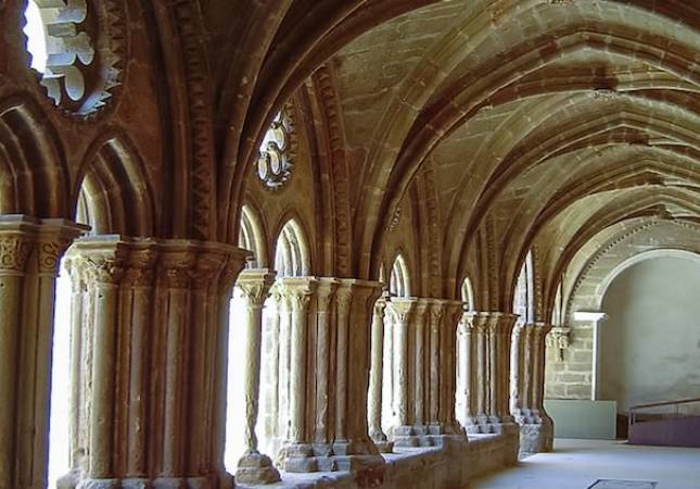 Precio mínimo garantizado para Hospedería Monasterio de Ntra Sra de Rueda. La mayor comodidad con los mejores precios de Zaragoza