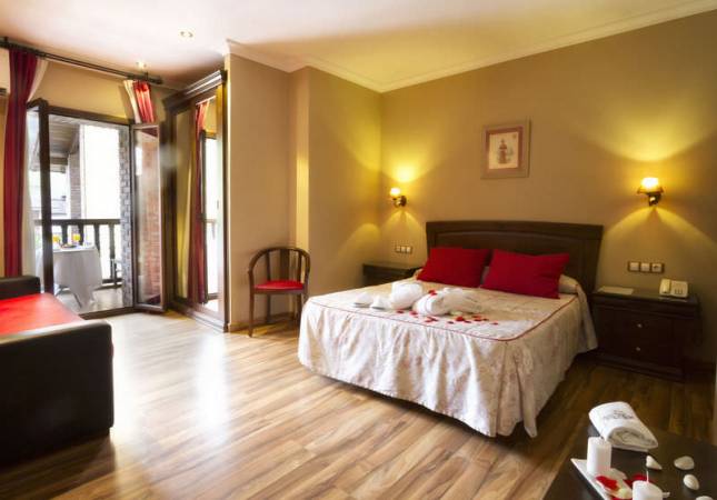 Espaciosas habitaciones en Hotel & Spa María Manuela. Relájate con nuestro Spa y Masaje en Asturias