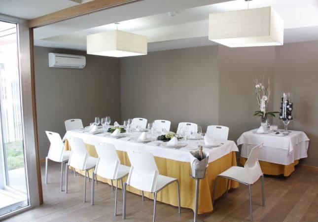 Las mejores habitaciones en Hotel Norat Marina & Spa. Relájate con nuestra oferta en Pontevedra