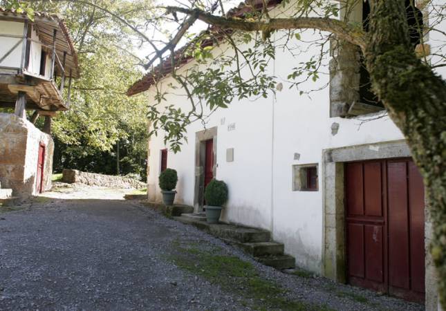 Románticas habitaciones en Caserio de Sorribas. La mayor comodidad con nuestro Spa y Masaje en Asturias