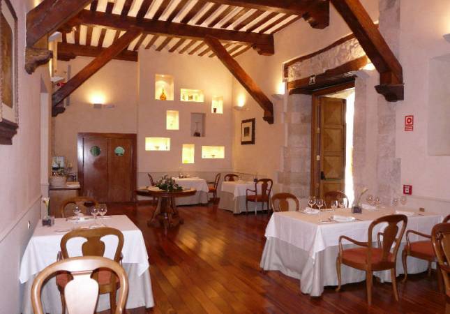 Los mejores precios en Hotel Spa  Convento Las Claras. La mayor comodidad con nuestro Spa y Masaje en Valladolid