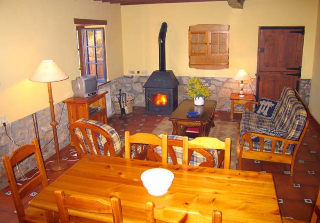 Los mejores precios en Caserio de Sorribas. El entorno más romántico con nuestro Spa y Masaje en Asturias