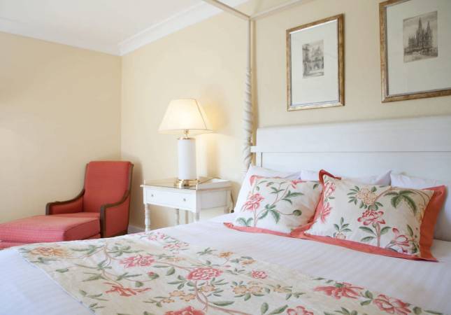 Románticas habitaciones en Dénia Marriott La Sella Golf Resort & Spa. La mayor comodidad con nuestro Spa y Masaje en Alicante